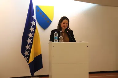 Галерија 4