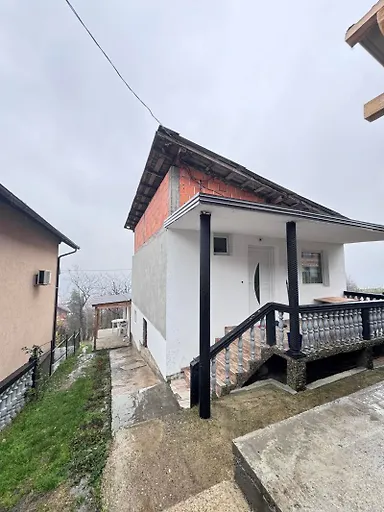 Галерија 3