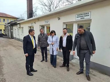 Галерија 4
