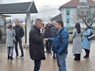 Галерија 4