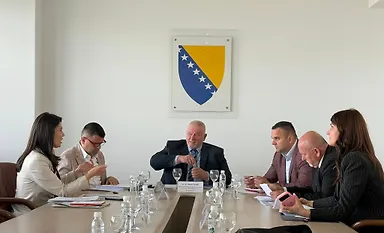 Галерија 2