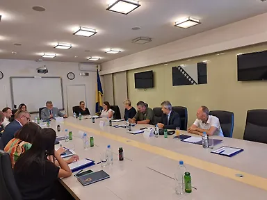 Галерија 3