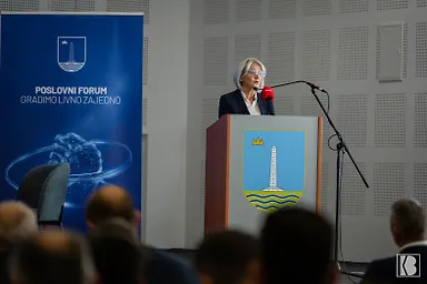 Галерија 1