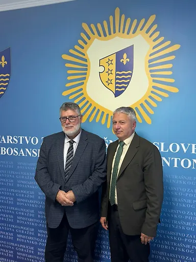 Галерија 1
