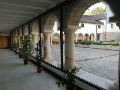 Galerija 9