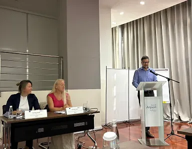 Галерија 3