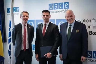 Галерија 1
