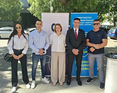 Галерија 3
