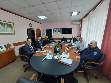 Галерија 2