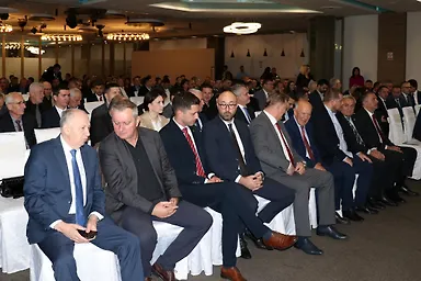 Галерија 3