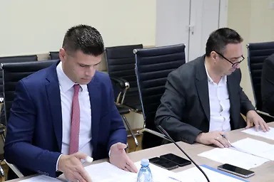 Галерија 3