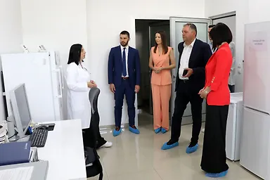 Галерија 4