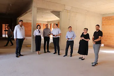 Gallery 2