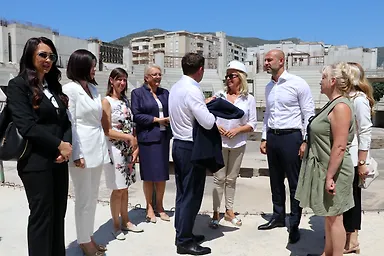 Галерија 7