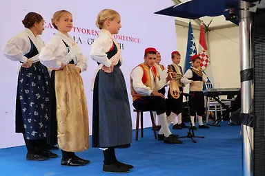 Галерија 7