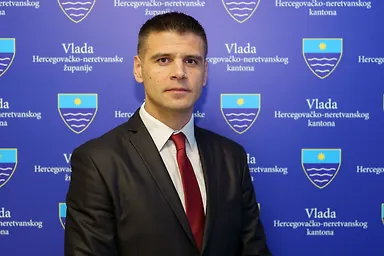 Галерија 2