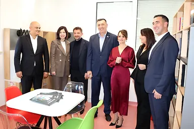 Галерија 1