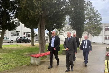 Галерија 1